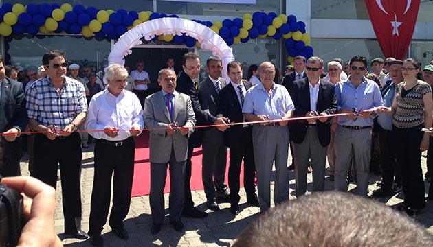 New Holland bayii Mercan Otomotiv,tm hizmetleri Keandaki yeni plazasndan verecek