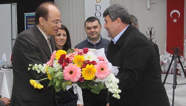  Ege niversitesi , Ahmet Altndili