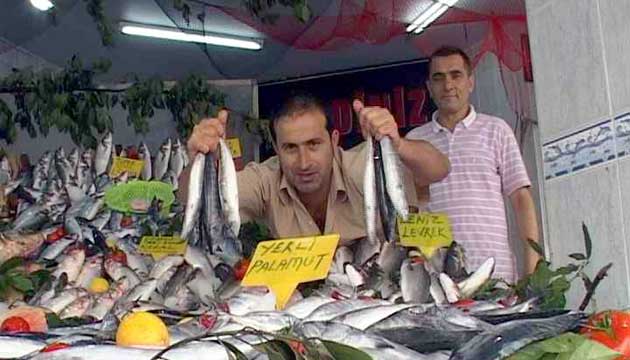 10 bin adet tutulan palamut tezgahlar renklendirdi