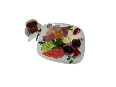 Kahvaltda boluu grd peynir-zeytini pakete soktu