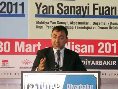 Diyarbakr  fuara ev sahiplii yapyor