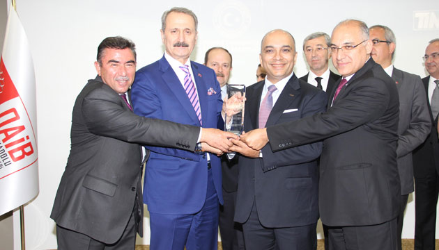 Sunar Devler Liginde, dllere Bouldu