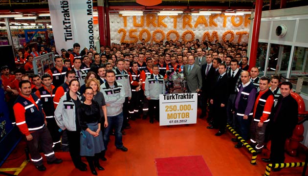 TrkTraktrden 250 bininci yerli retim motor