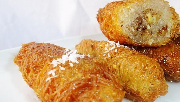 Muammer Usta, gnde 5 bin adet kadayf dolmas saryor