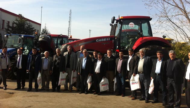 Diyarbakrl iftiler, Case IH fabrikasn ziyaret etti