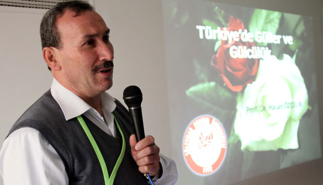 Gl ya ile tannan Trkiye, park ve bahelerine dikecei glleri ithal ediyor