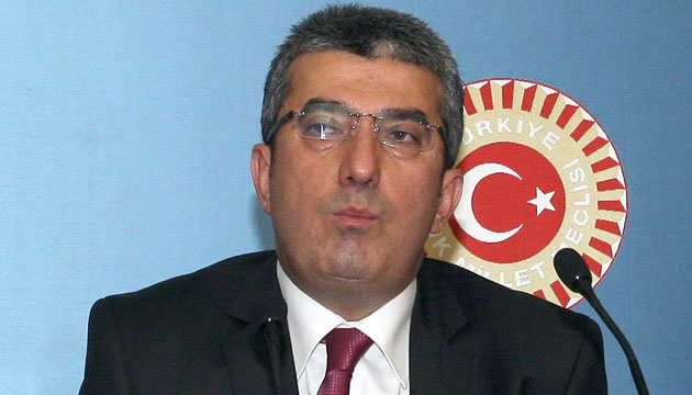 Gkhan Gnaydn