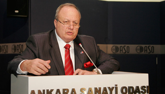 Nurettin zdebir