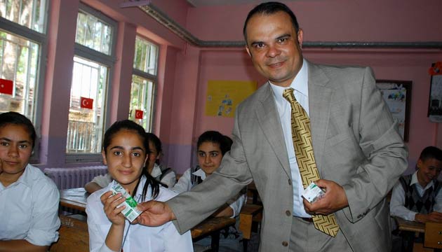 7 Milyon renciye St Datmna, St-Bir