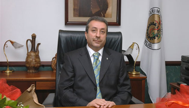 Bakan Eker, Adana Tahl reticileri Birlii Yneticilerini Kabul Etti