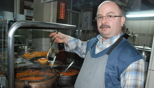 Alar Odas Yldzl Bayrak Uygulamas Balatyor