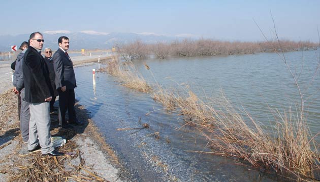 Denize Dnen Aydn Ovas reticiyi Zora Soktu