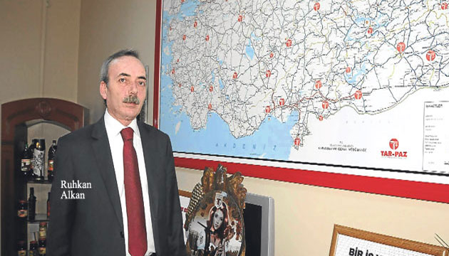 Egenin iki nar gcn birletirdi