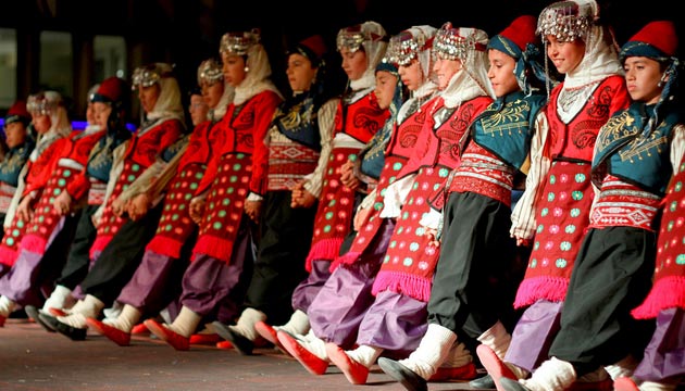 Kumluca Belediyesi Geleneksel 13. Tarm Ve Seraclk Festivali