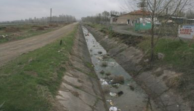 Barajn Kapaklar Ald, Vatanda Madur Oldu