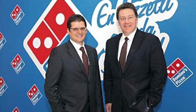 Trkiyedeki 20 motorlu kurye, pizza restoran aarak milyoner oldu, DOMINOS Pizza Global CEOsu Patrick Doyle